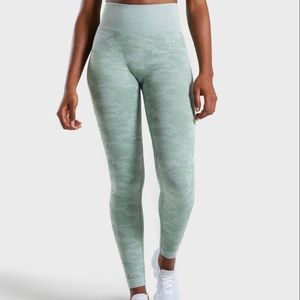 Gymshark Camo Seamless Leggings - Sage Green